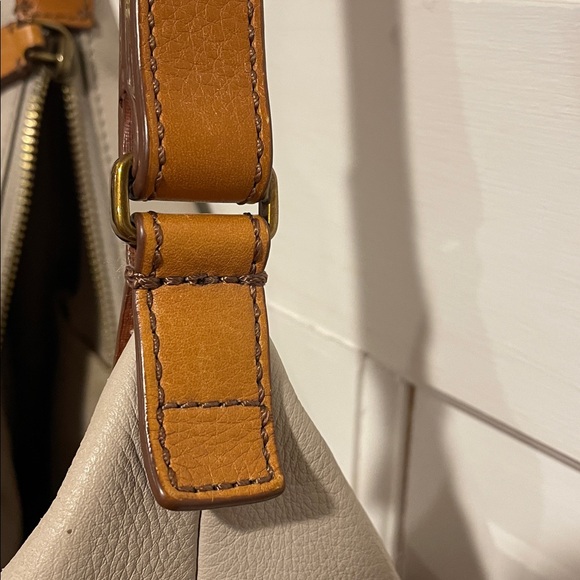 Fossil Genuine Leather Emerson Hobo Bag - Picture 10 of 13